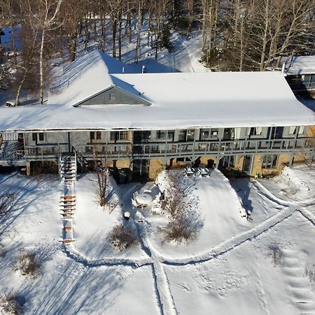 Le Lodge Du Lac Saint-Faustin Экстерьер фото